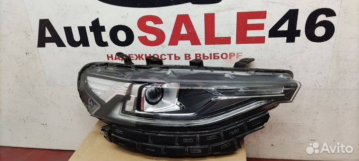 Фара передняя правая Haval F7