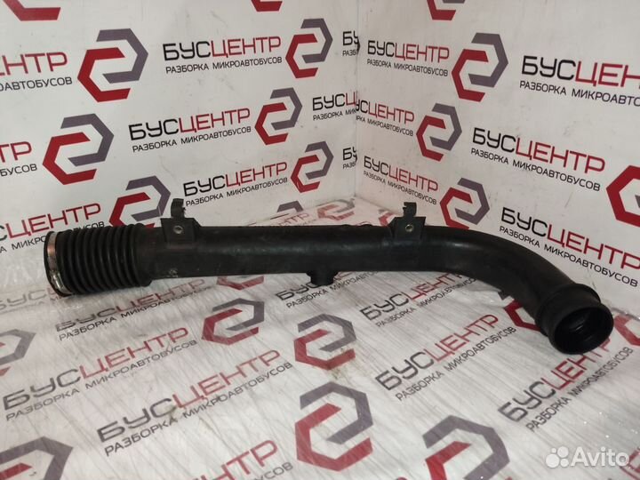 Патрубок воздуха от квф к турбине 2.2CDI Вито 638