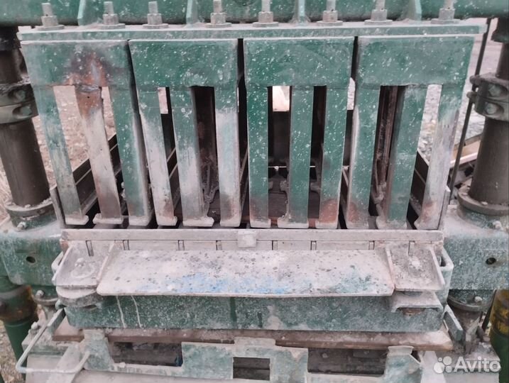 Станок для производства пескоблока