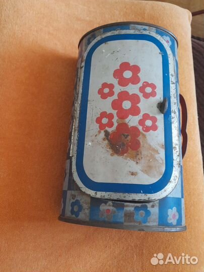 Металлические баночки