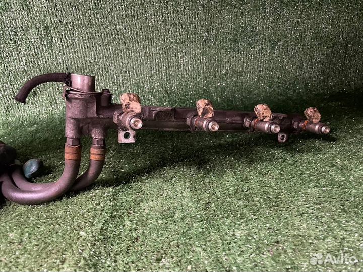 Топливная рейка Skoda Octavia tour А4 1.4 BCA