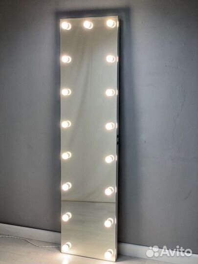 Гримерное зеркало