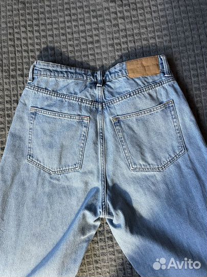 Джинсы loose mom hm