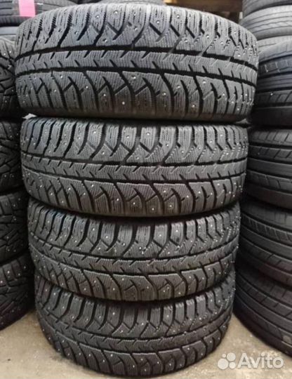 Bridgestone Ice Cruiser 7000 225/65 R17