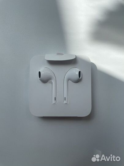 Оригинальные Earpods lightning