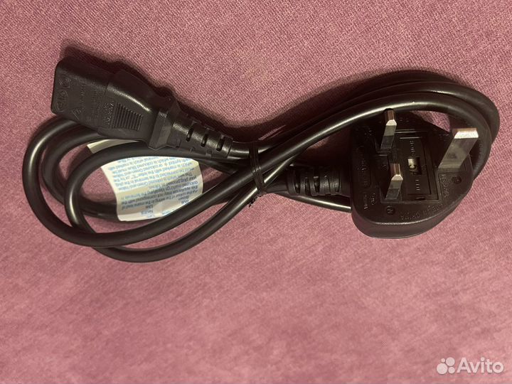 Шнур с вилкой для розетки