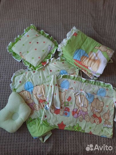 Бортики в кроватку+подушка+ балдахин