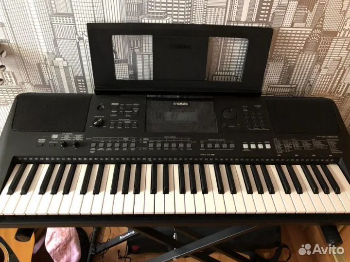 Yamaha PSR-E463 Синтезатор