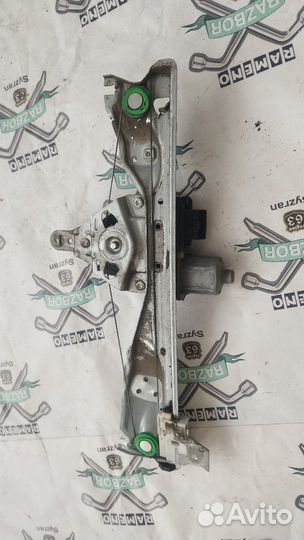 Стеклоподъёмник правый задний Peugeot 308