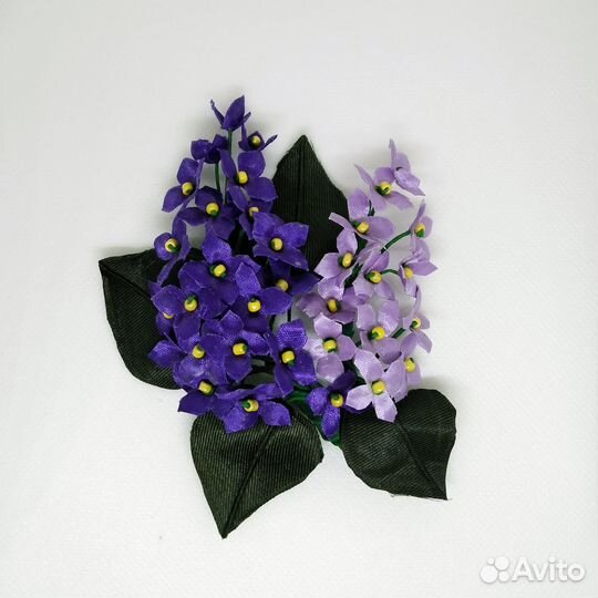 Брошь цветок из ткани сирень