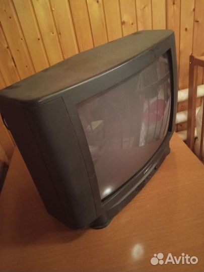 Телевизор samsung