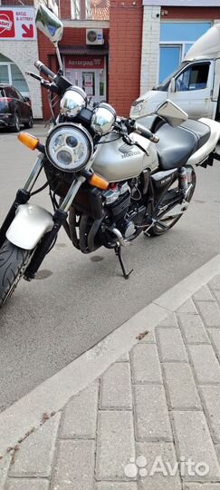 Honda CB 400