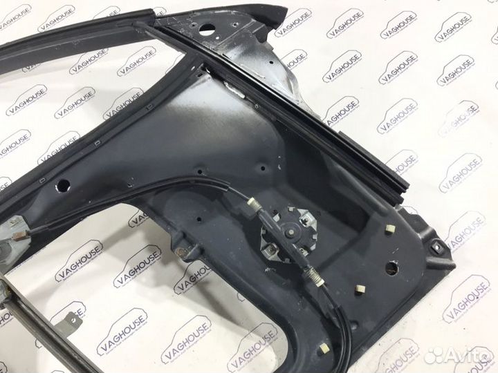 Стеклоподъемник передний правый Audi 100 44 1990