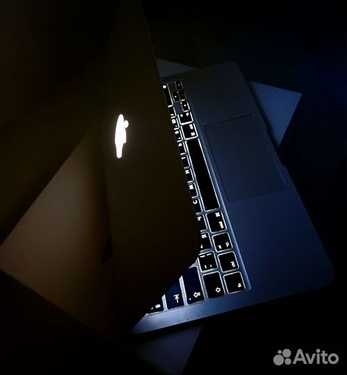 Apple macbook air 11.6 2012