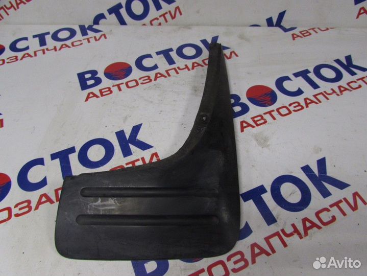 Брызговик Зад Право toyota RAV4 ACA20W, ACA21W, ZC