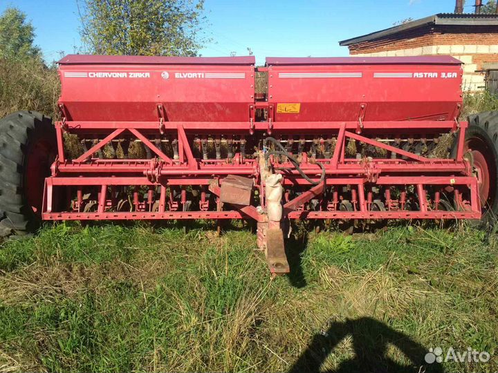 Сеялка Красная Звезда СЗТ-3.6А, 2015