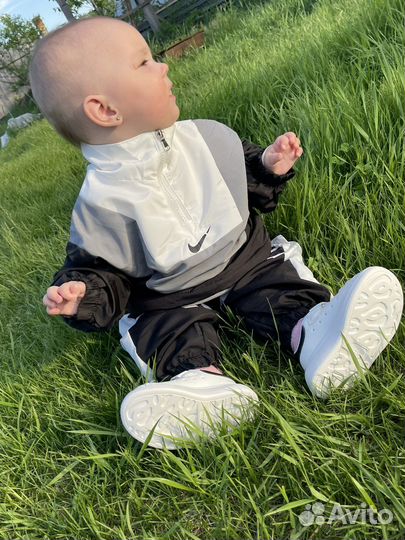Костюм детский новый