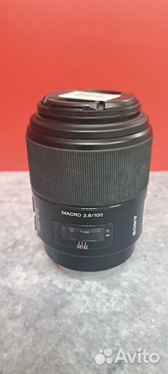 Sony 100mm f/2.8 Macro