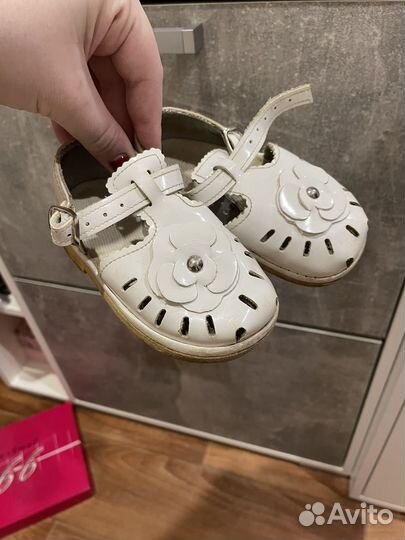 Сандали для девочки