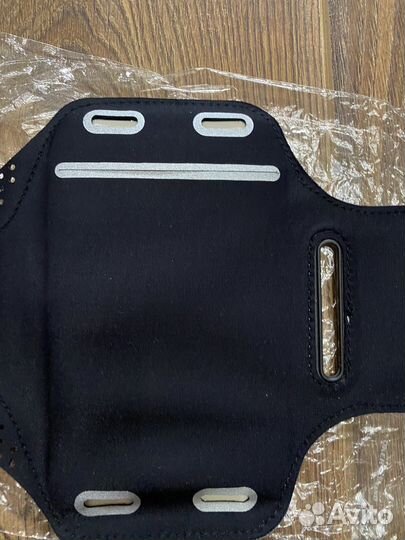 Держатель для телефона на руку Ironman Dubai