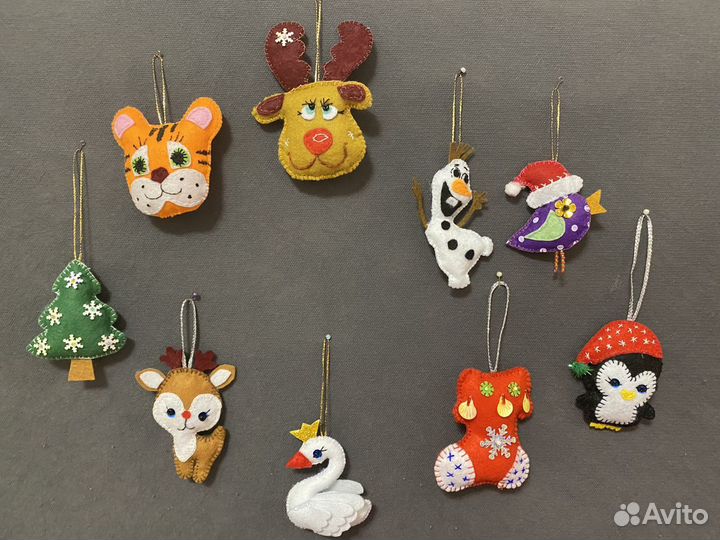 Новогодние игрушки
