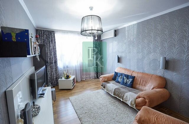 3-к. квартира, 54,3 м², 1/5 эт.