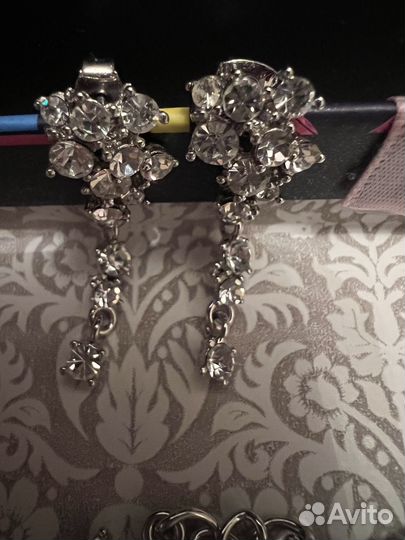 Комплект бижутерии