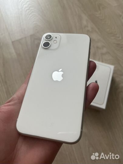 iPhone 11, 128 ГБ