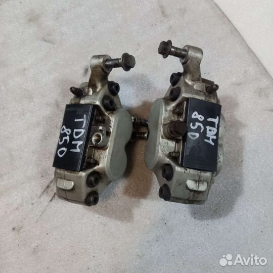 Суппорта тормозные передние Yamaha TDM 850 91-95