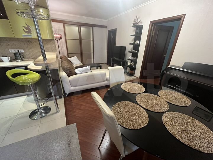 3-к. квартира, 85 м², 9/24 эт.