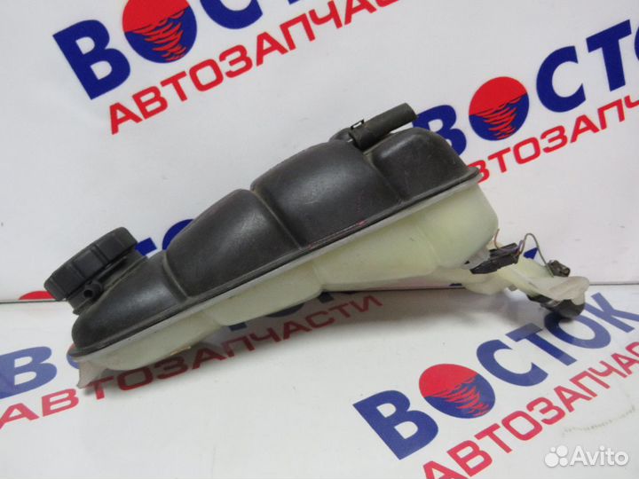 Бачок расширительный mercedes E250 Diesel 210