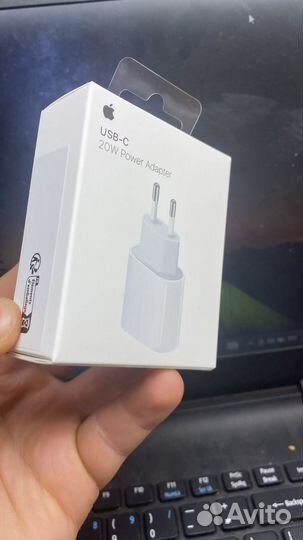 Блок 20W на iPhone 15 Pro Max