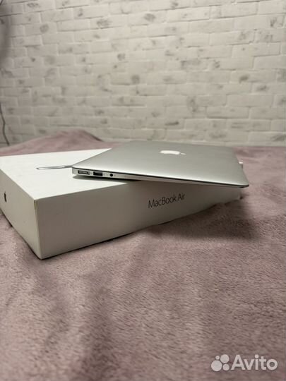 Apple macbook air 13