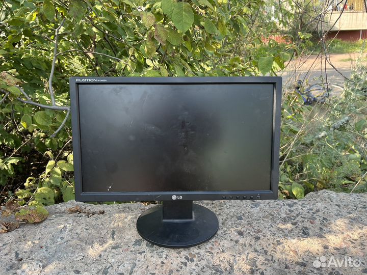Монитор lg flatron w1946sn