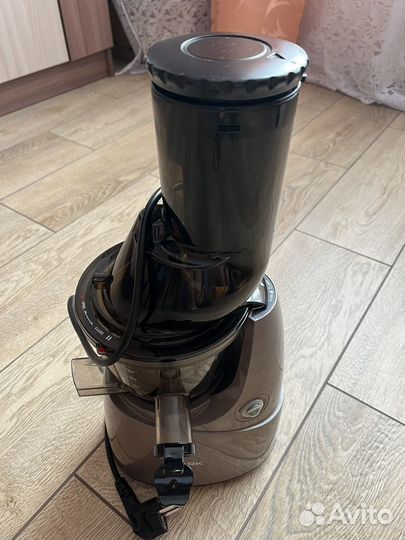 Соковыжималка bork s610GG