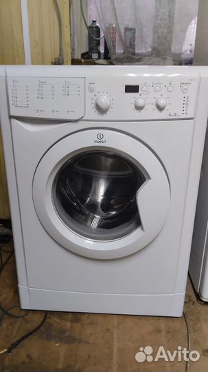 Стиральная машина бу indesit