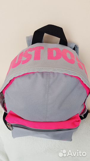Рюкзак женский спортивный Nike