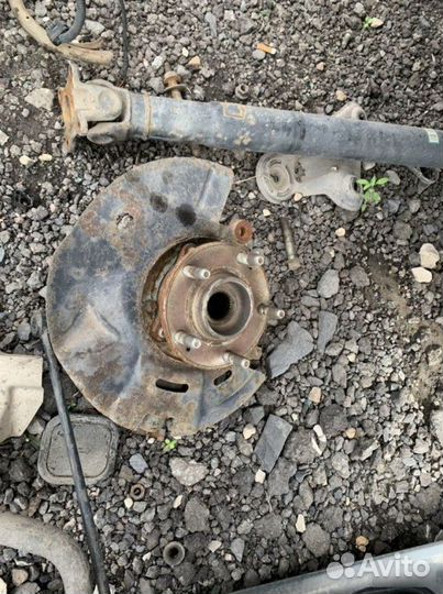 Кулак передний левый Hyundai Santa Fe 3