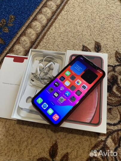 iPhone Xr, 64 ГБ