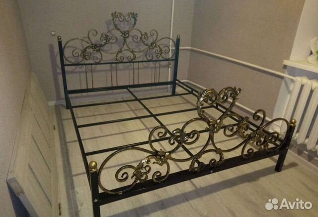 Кровать кованая, двуспальная кровать