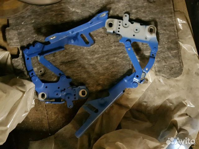 Комплект петля капота BMW F30 F31 2016