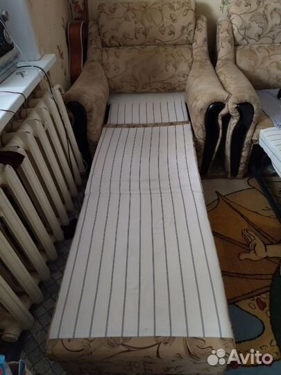 Большой угловой диван бу