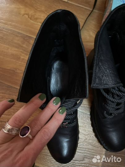 Ботинки женские демисезонные 39 размер