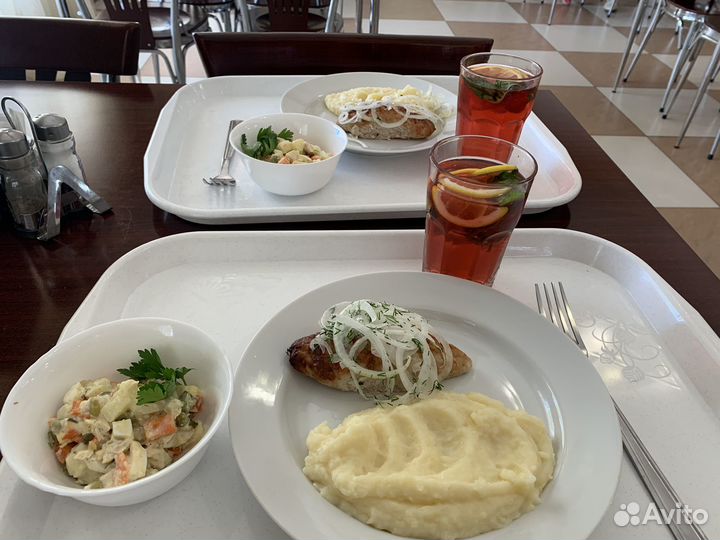 Кассир в столовую