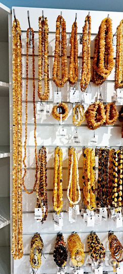 Янтарные бусы