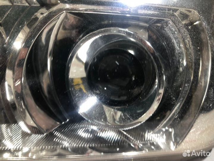 Фара ксеноновая левая Nissan X Trail T31 T31 2.0