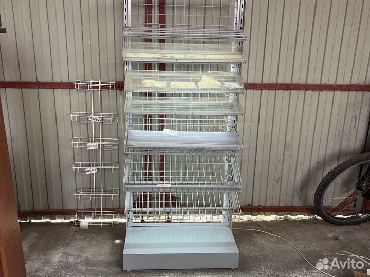 Стелаж -полка для магазина