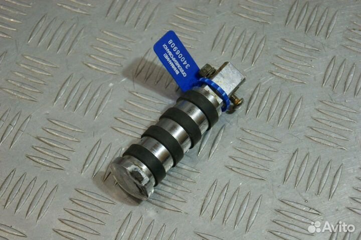 Подножка пассажирская Honda Steed 400