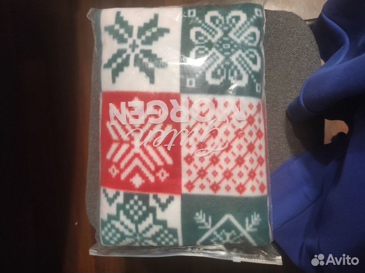 Пледы и покрывало