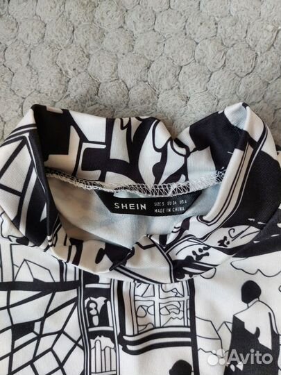 Футболка женская с принтом комикс 42 44 S